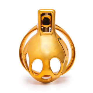 View of the top lock design of Small Gold Sissy Clit Cage, ensuring security and ease of use.