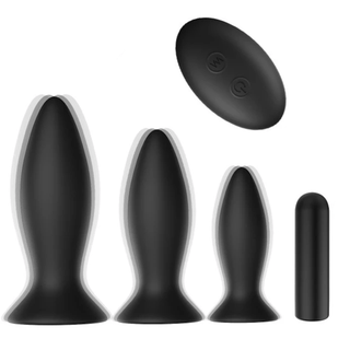 Featuring an image of the three plugs in the Silicone Vibrating Butt Plug With Suction Cup 5pcs Training Set.