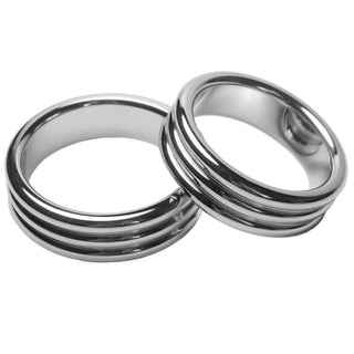 Luxurious feel of the stainless steel ring against the skin, hypoallergenic and easy to clean