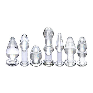 In the photograph, you can see an image of 7 Styles Crystal Glass Anal Plug Training Men with tapered elegance, spherical sophistication, and beaded delights.