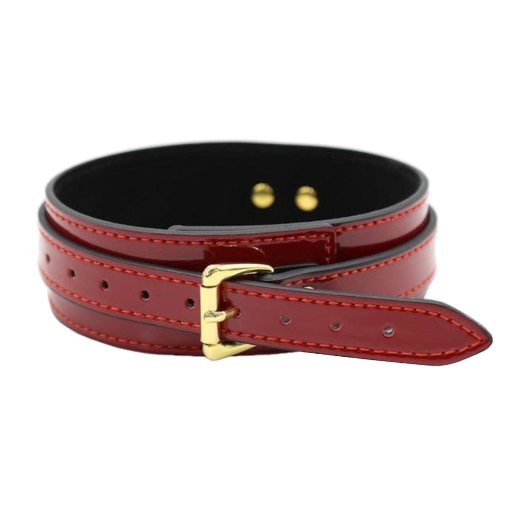 Observe an image of the Well Crafted Leather BDSM Choker showcasing the elegant design with gold-tone buckles.