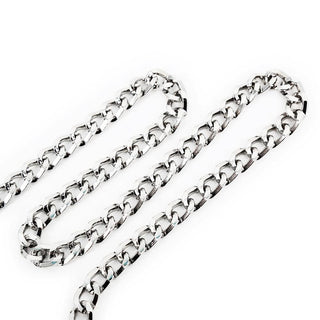 An image showcasing the 31.89 inches chain of the Erotic Bondage Fetish Metal Choker for movement.