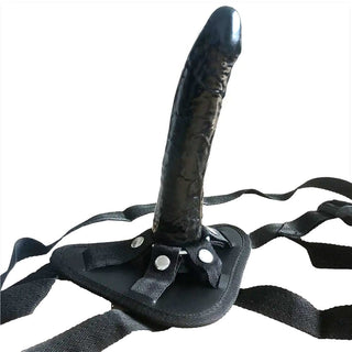 The hypoallergenic and body-safe silicone material of the Strap On Delight Realistic Black With Suction Cup toy.