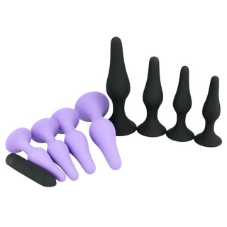 In the photograph, you can see an image of Silicone Plug 4pcs Anal Training Kit with four distinct sizes for escalating pleasure.