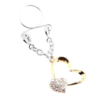 Take a look at an image of Dangling Heart Clip-on Nipple Jewelry highlighting its elegant and feminine heart-shaped ornament.