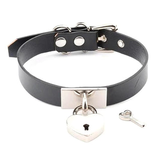 Presenting an image of Trendy Heartsy Female Locking Collar BDSM Leather Slave in Blue and Silver color