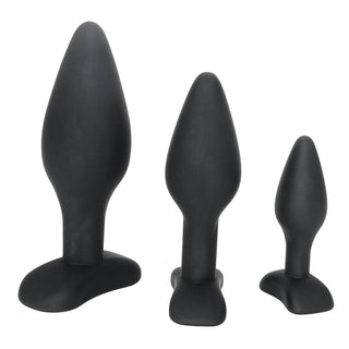 Presenting an image of a butt plug trainer kit made from premium silicone with a velvety surface for a comfortable experience.
