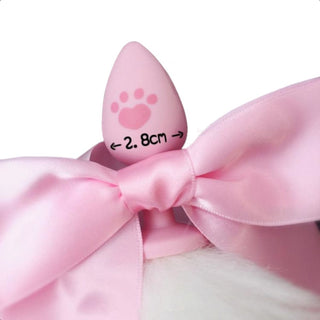 Presenting an image of the delicate ribbon adorning the base of Cosplay Cat Tail Plug 13 to 15 Inches Long, adding charm to the accessory.