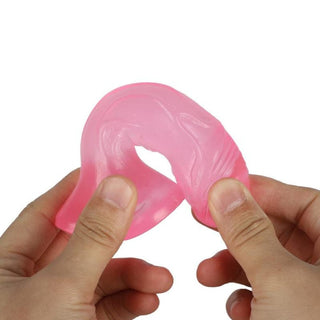 Simple design dildo with realistic details and suction cup base